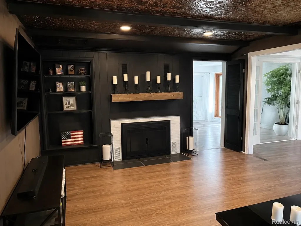 6085 Worlington Road Bloomfield Hills City MI 48301