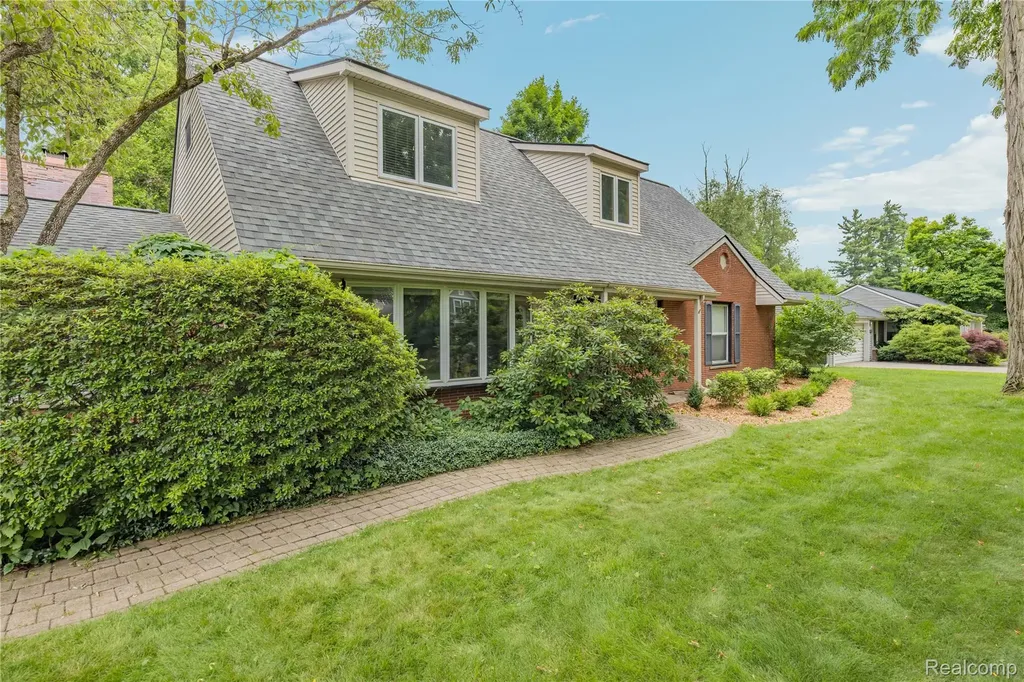 6085 Worlington Road Bloomfield Hills City MI 48301
