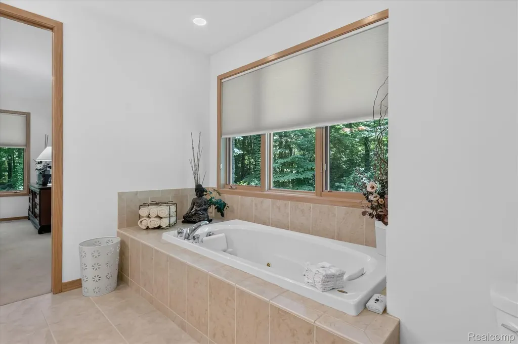 5388 Hartland Road Hartland Township MI 48430