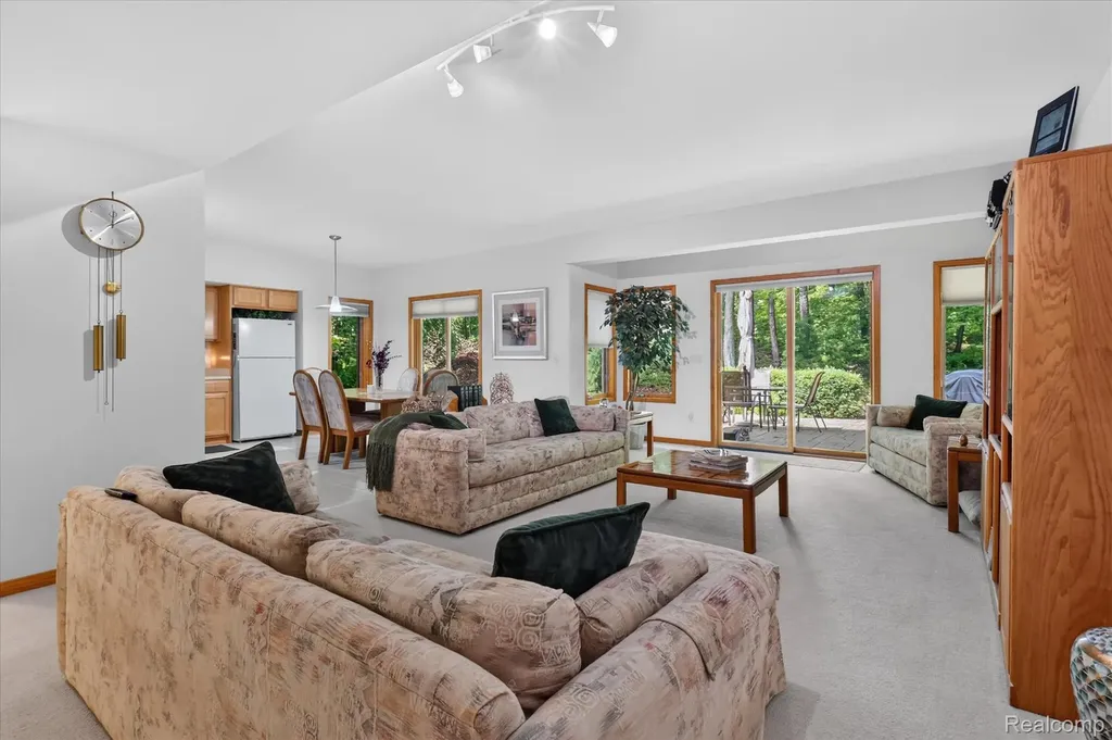 5388 Hartland Road Hartland Township MI 48430