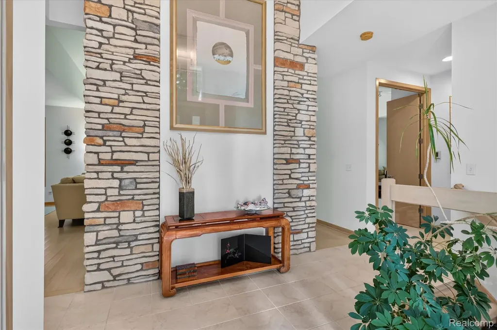 5388 Hartland Road Hartland Township MI 48430