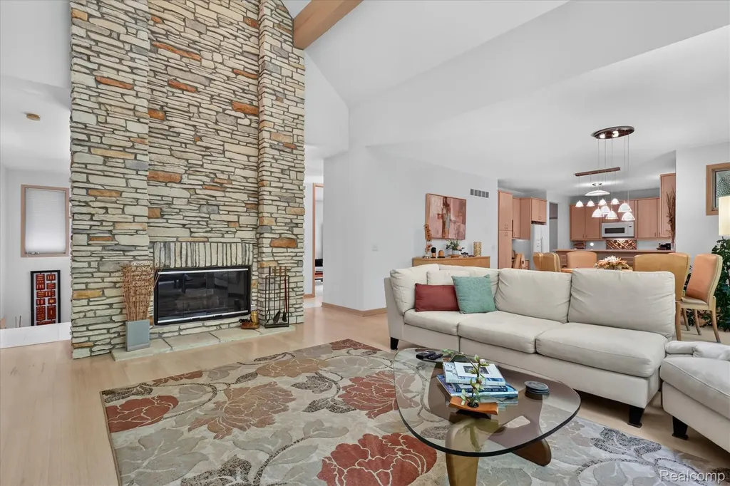 5388 Hartland Road Hartland Township MI 48430
