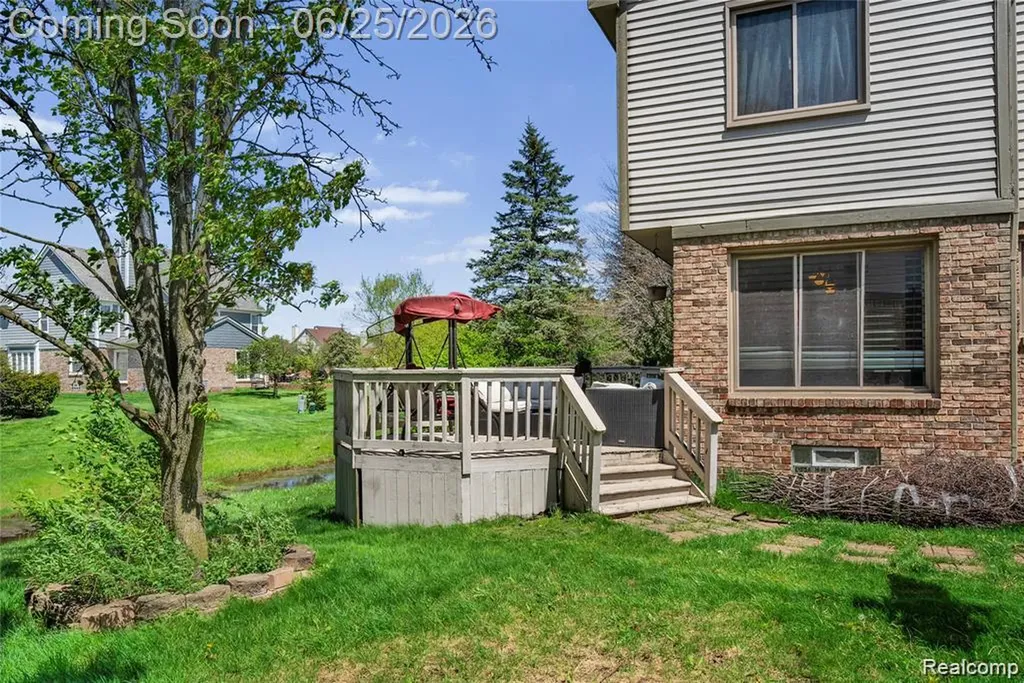 45400 William Court Canton Charter Township MI 48188