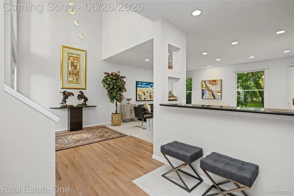 7105 Winding Brook Court West Bloomfield Charter Township MI 48322
