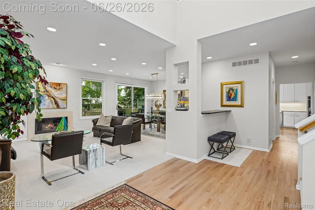 7105 Winding Brook Court West Bloomfield Charter Township MI 48322