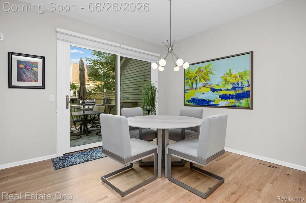 7105 Winding Brook Court West Bloomfield Charter Township MI 48322