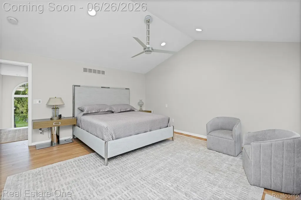 7105 Winding Brook Court West Bloomfield Charter Township MI 48322
