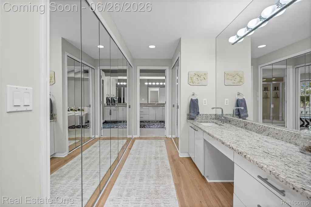 7105 Winding Brook Court West Bloomfield Charter Township MI 48322