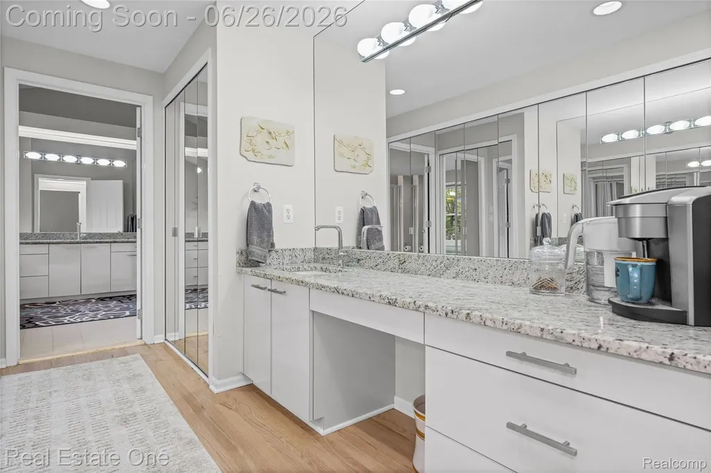 7105 Winding Brook Court West Bloomfield Charter Township MI 48322