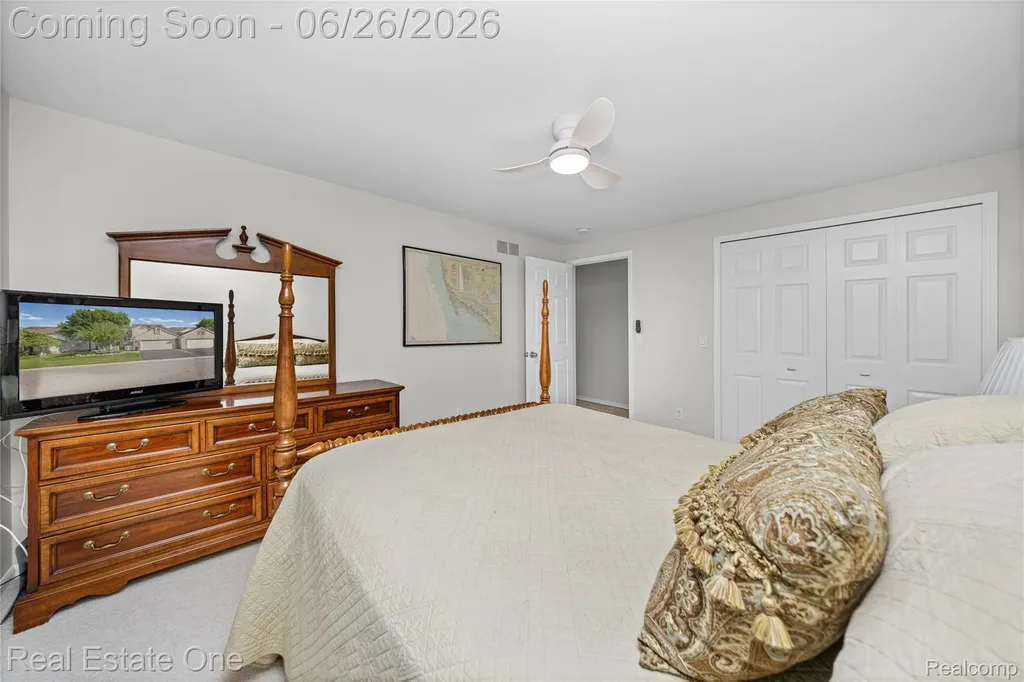 7105 Winding Brook Court West Bloomfield Charter Township MI 48322