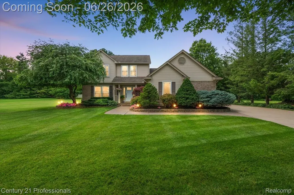 4683 Fox Chase Drive White Lake Charter Township MI 48383