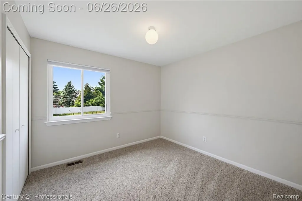 4683 Fox Chase Drive White Lake Charter Township MI 48383