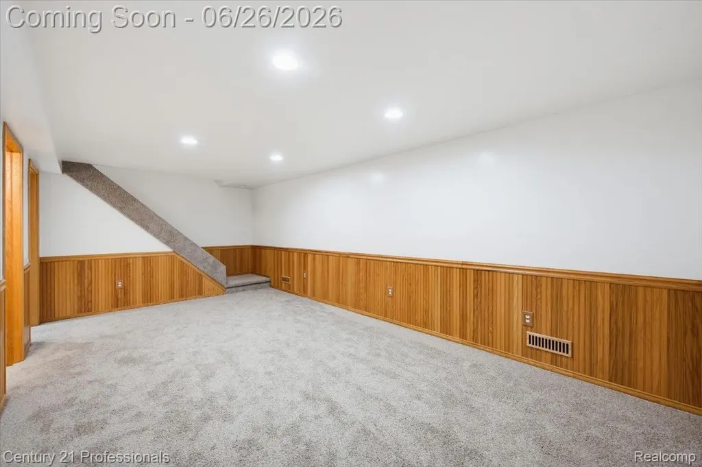 4683 Fox Chase Drive White Lake Charter Township MI 48383