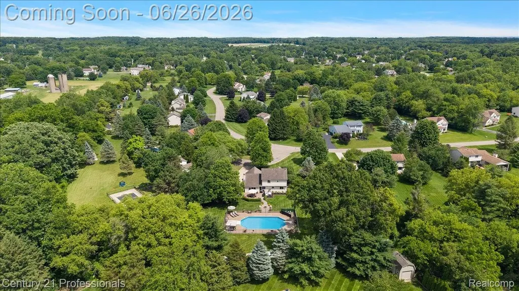 4683 Fox Chase Drive White Lake Charter Township MI 48383