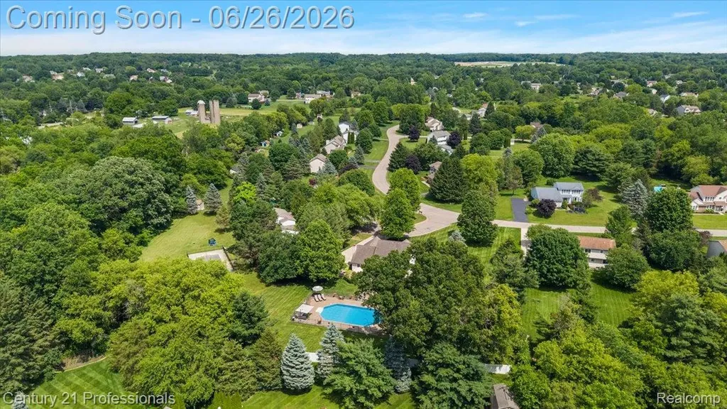 4683 Fox Chase Drive White Lake Charter Township MI 48383