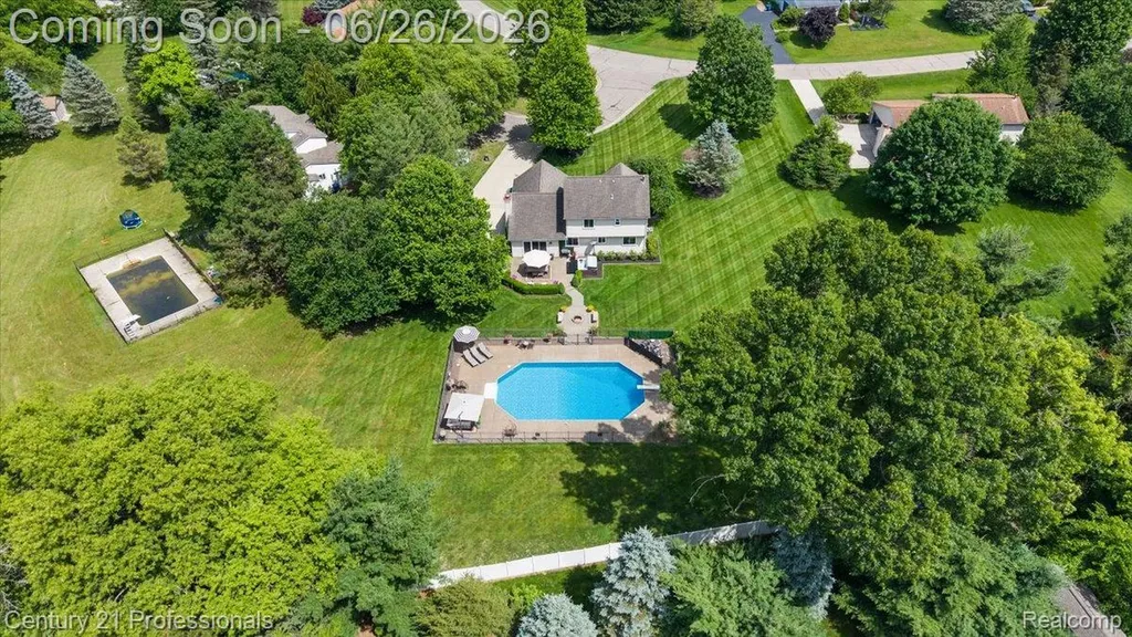 4683 Fox Chase Drive White Lake Charter Township MI 48383