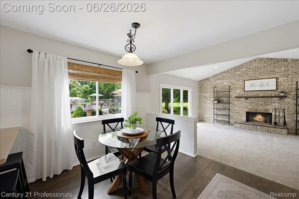 4683 Fox Chase Drive White Lake Charter Township MI 48383