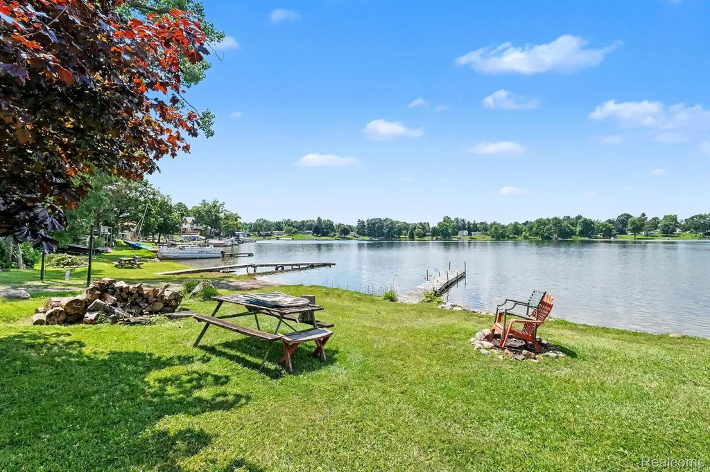 16059 Murray Road Argentine Township MI 48418