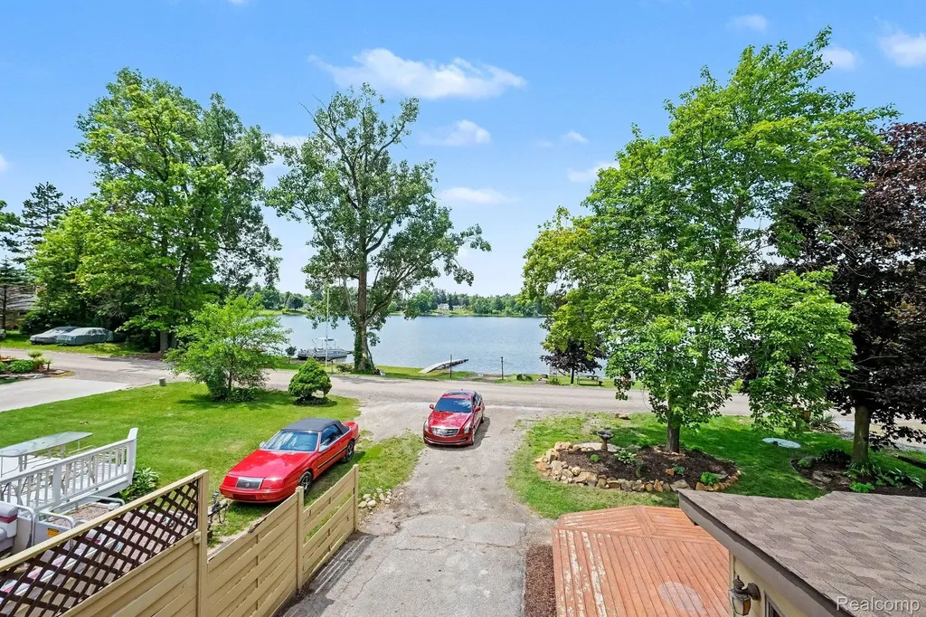 16059 Murray Road Argentine Township MI 48418