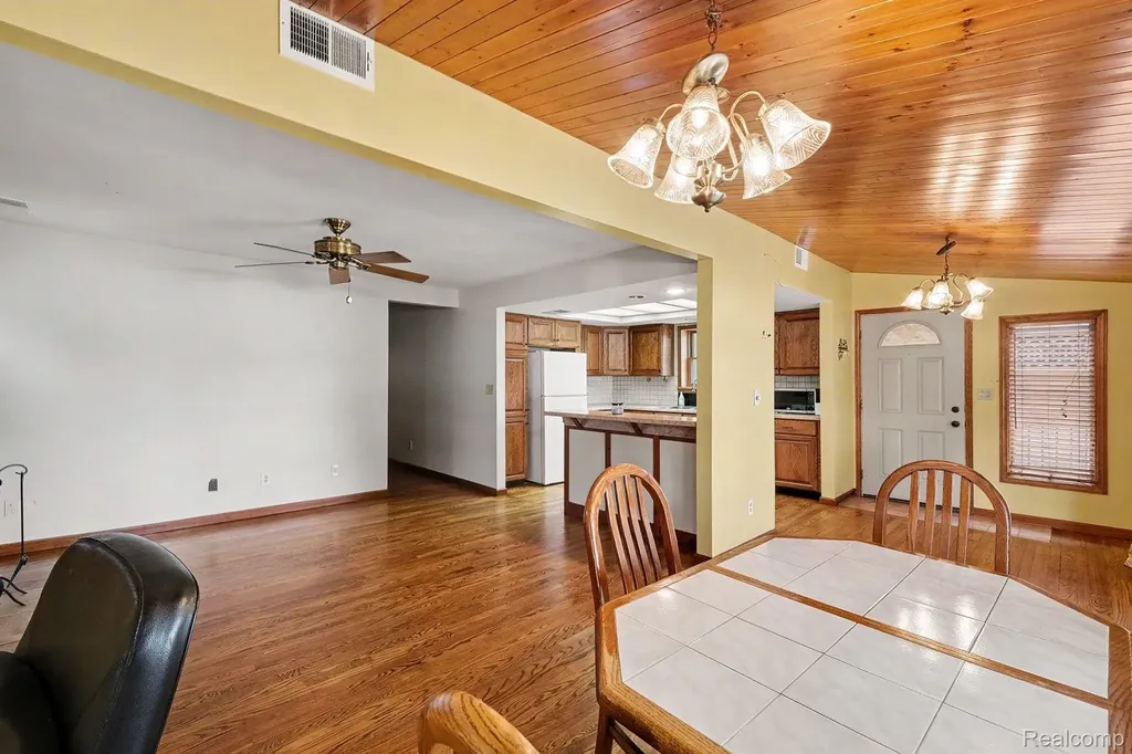 16059 Murray Road Argentine Township MI 48418