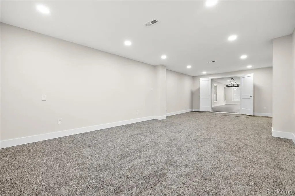 13534 Vassar Avenue Detroit City MI 48235