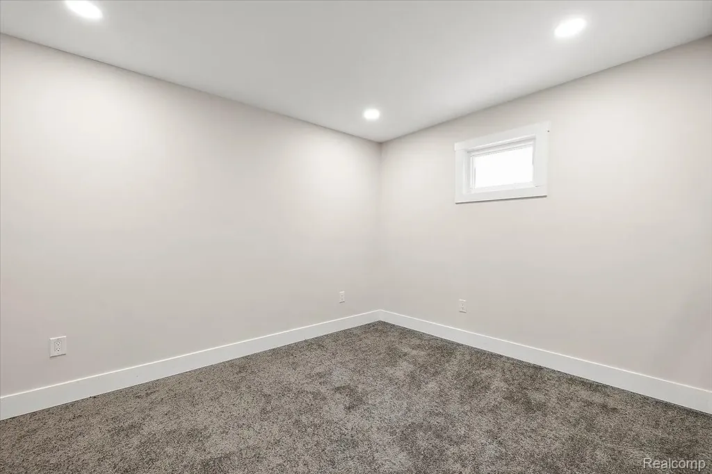 13534 Vassar Avenue Detroit City MI 48235
