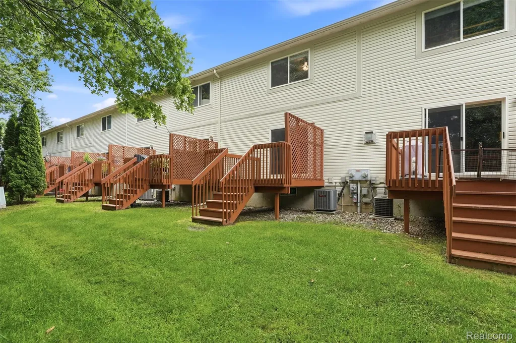 3293 Baldwin Woods Drive Orion Charter Township MI 48359
