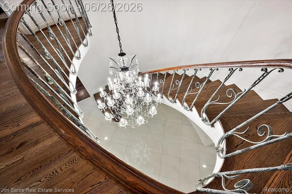 688 Balfour Street Grosse Pointe Park City MI 48230