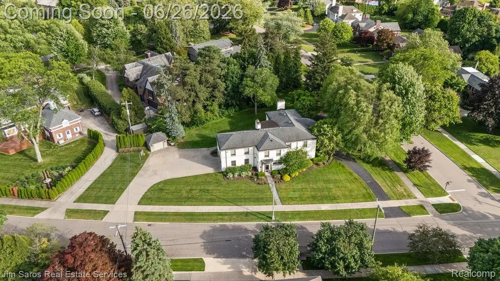 688 Balfour Street Grosse Pointe Park City MI 48230