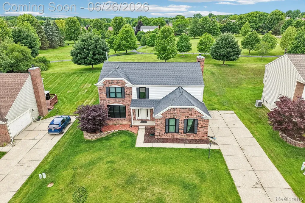1687 Grandview Drive Rochester Hills City MI 48306