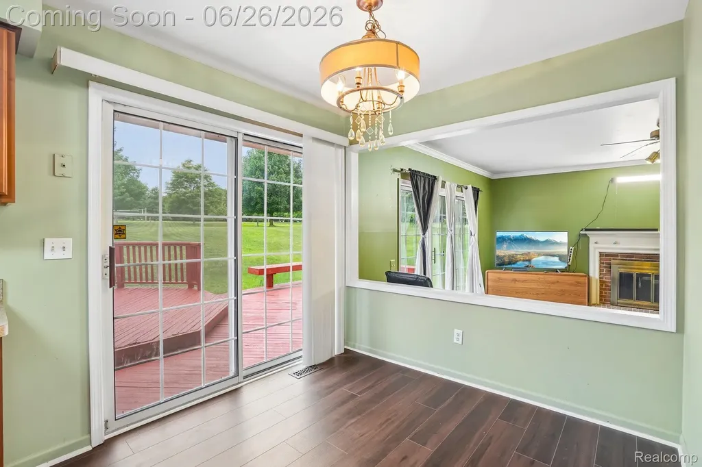 1687 Grandview Drive Rochester Hills City MI 48306