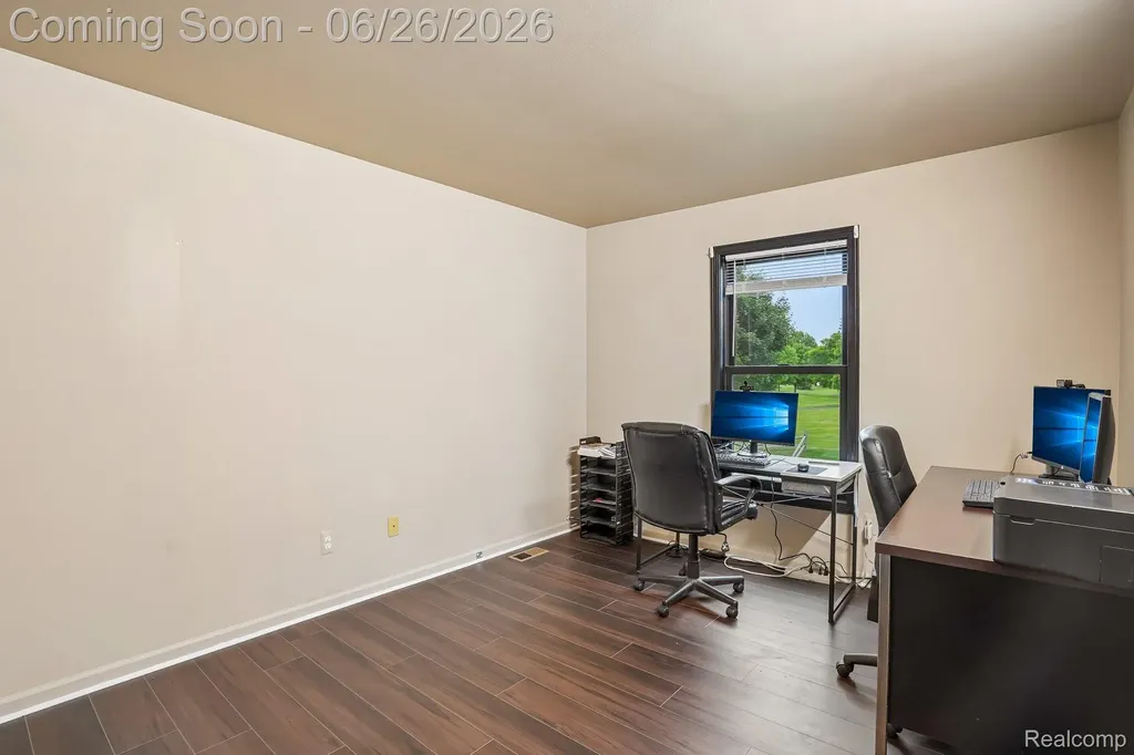 1687 Grandview Drive Rochester Hills City MI 48306