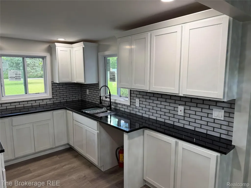 4249 Calkins Road Flint Charter Township MI 48532
