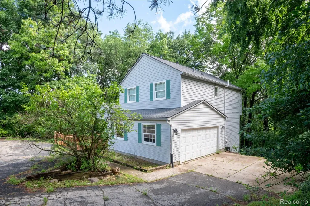 4277 Tux Lane Brighton Township MI 48380