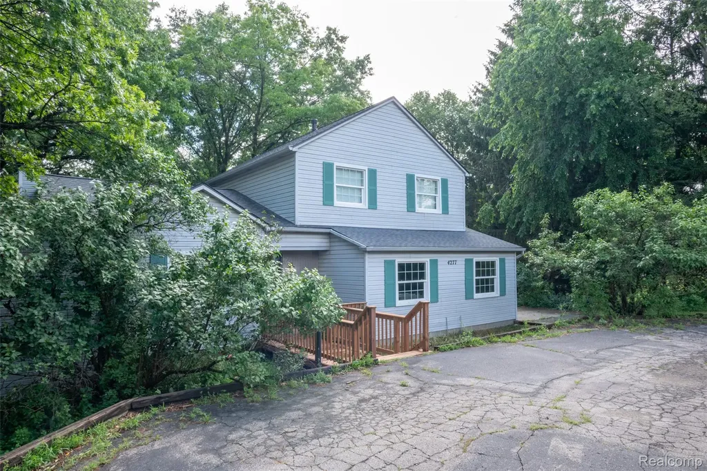 4277 Tux Lane Brighton Township MI 48380