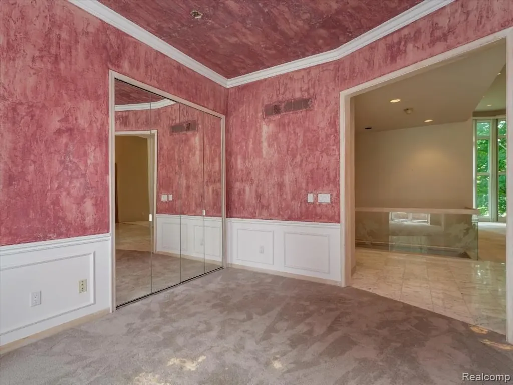 43564 Scenic Lane Novi City MI 48167