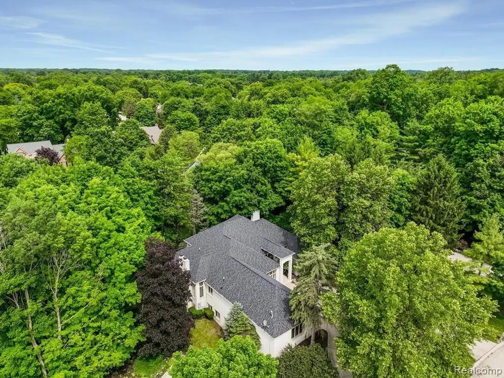 43564 Scenic Lane Novi City MI 48167