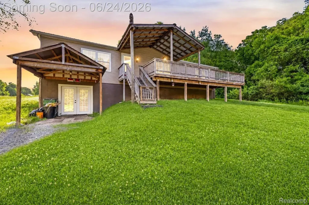 2190 Seymour Lake Road Brandon Charter Township MI 48462