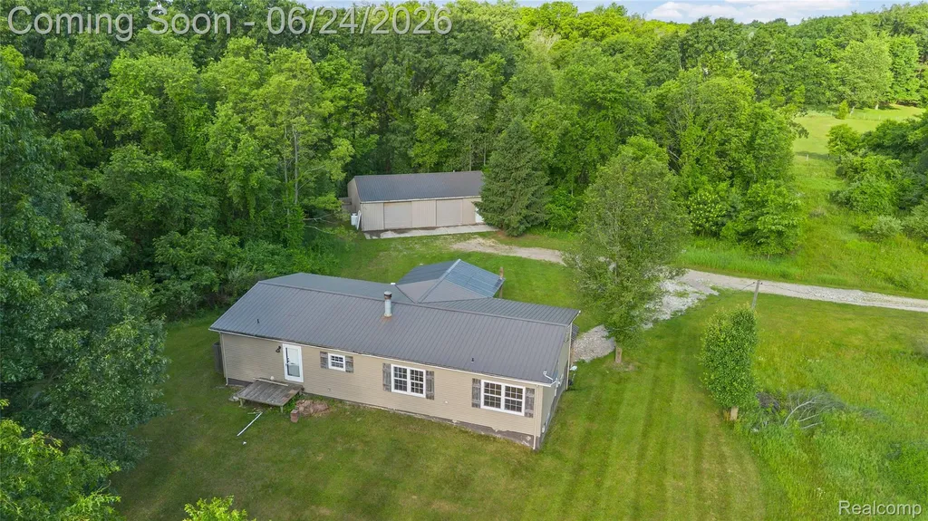 2190 Seymour Lake Road Brandon Charter Township MI 48462