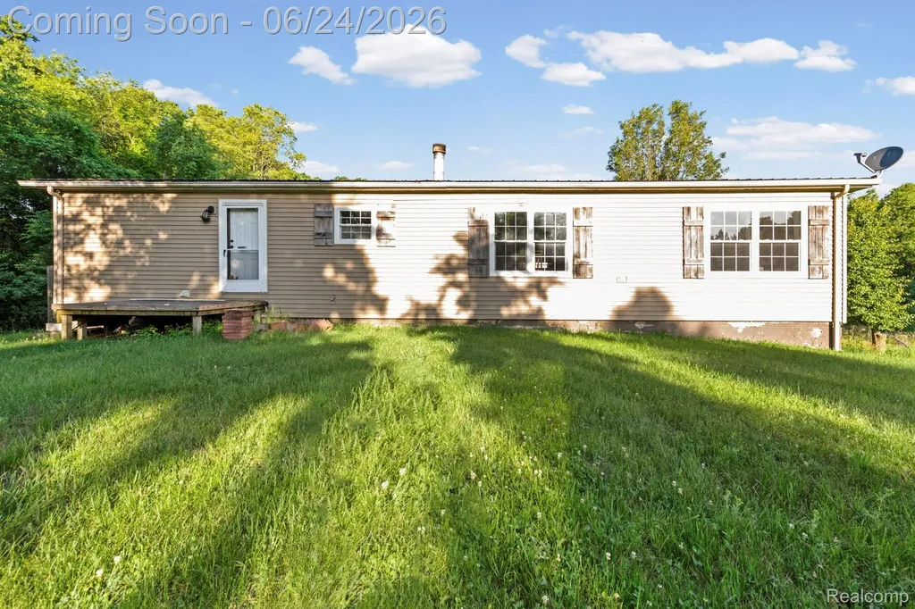 2190 Seymour Lake Road Brandon Charter Township MI 48462