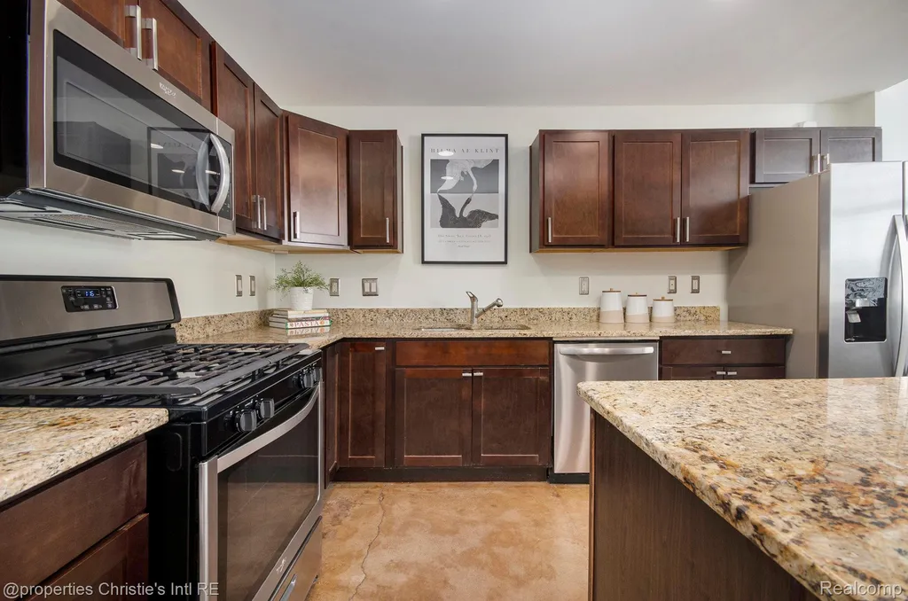 3100 Woodward Avenue Detroit City MI 48201