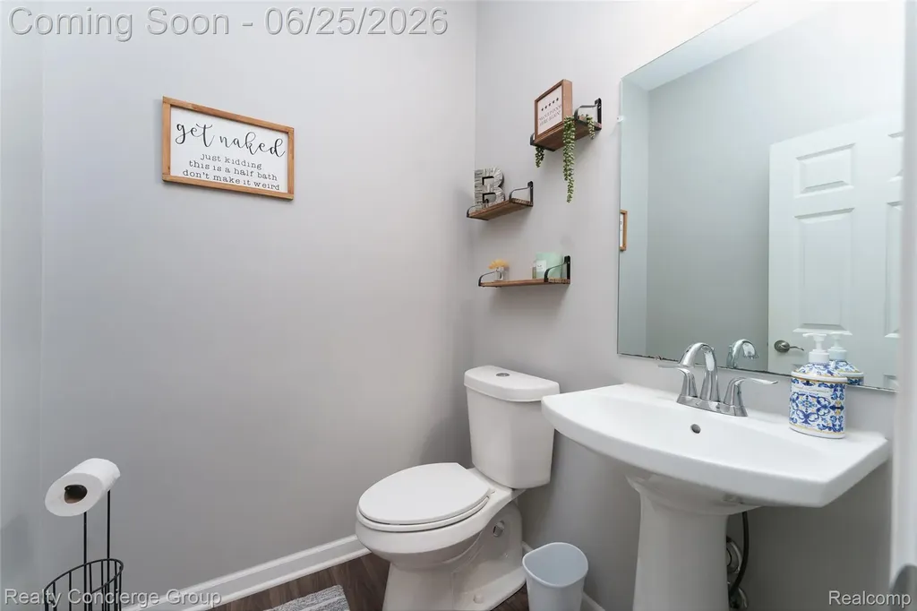 10066 Willow Oak Drive Green Oak Township MI 48116
