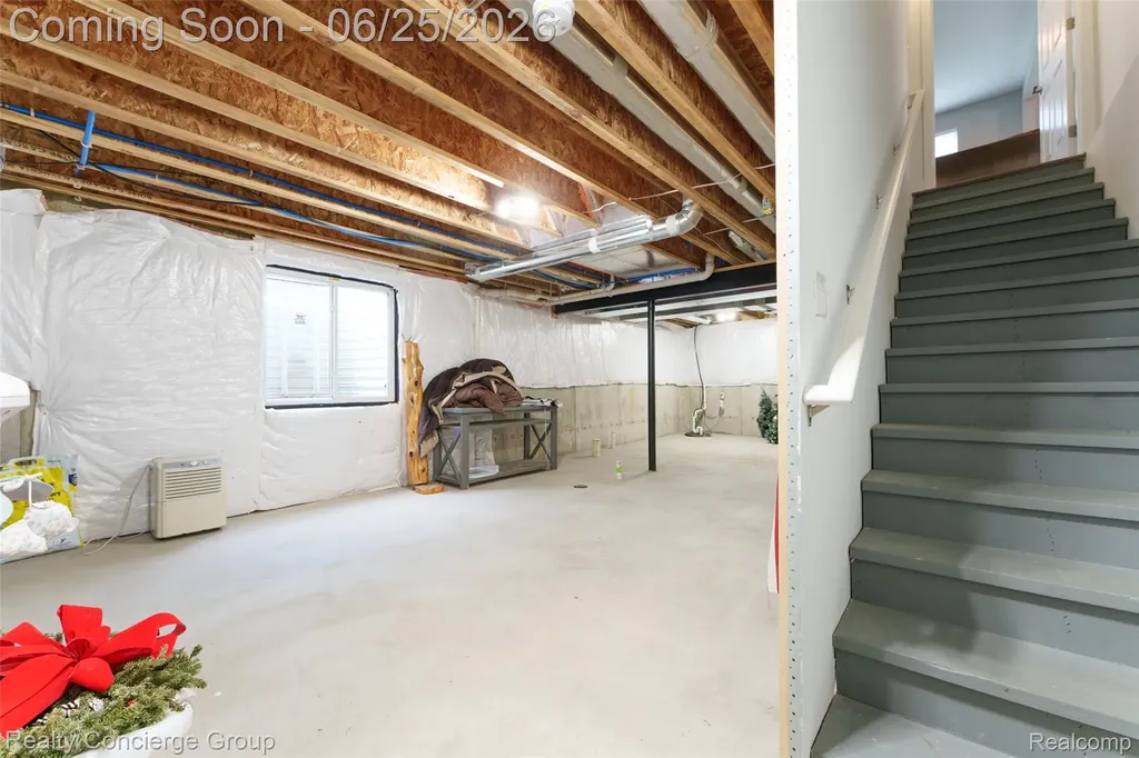 10066 Willow Oak Drive Green Oak Township MI 48116