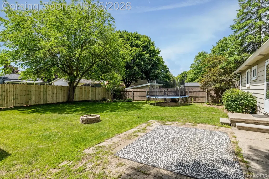 309 Crescent Avenue Holly Village MI 48442