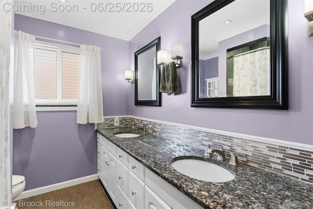 30250 Longfellow Avenue Madison Heights City MI 48071