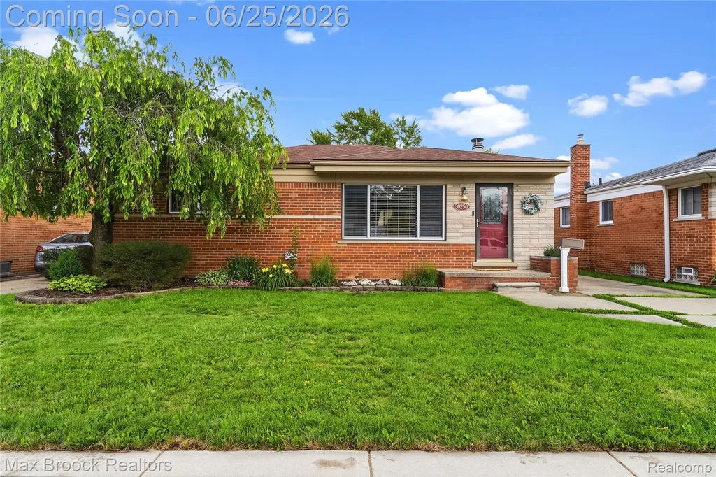 30250 Longfellow Avenue Madison Heights City MI 48071