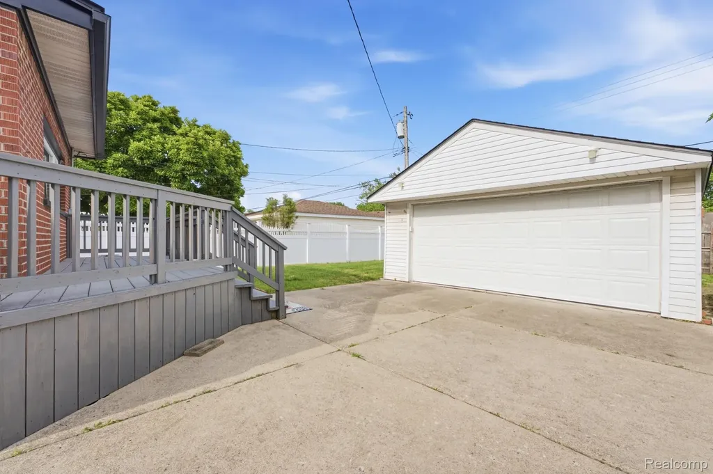 9636 Quandt Avenue Allen Park City MI 48101