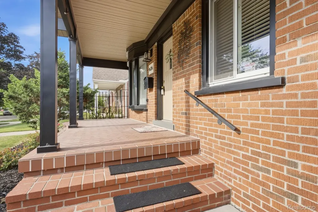 9636 Quandt Avenue Allen Park City MI 48101