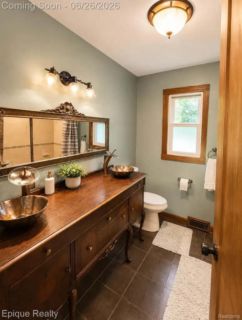 43899 Crowley Road Van Buren Charter Township MI 48111