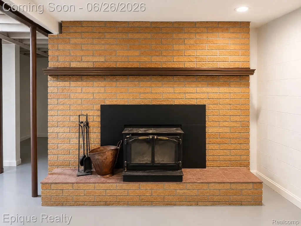 43899 Crowley Road Van Buren Charter Township MI 48111